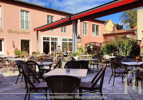 Außenterrasse Laternenhof