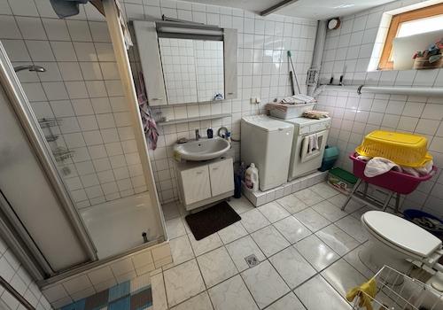 KG Badezimmer Waschraum