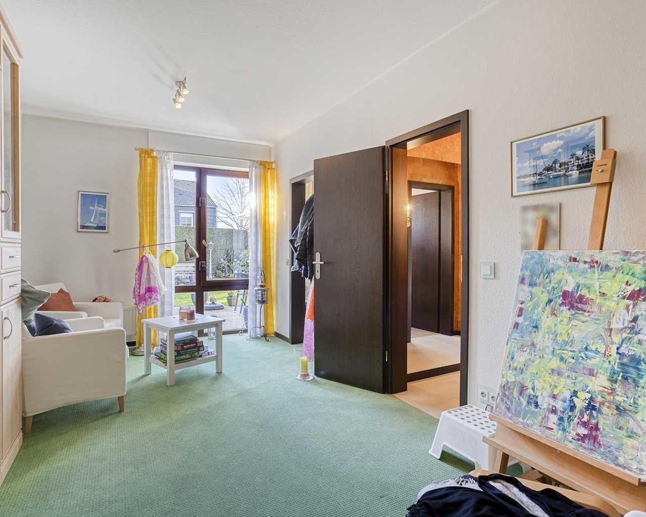 Schlafzimmer (EG)