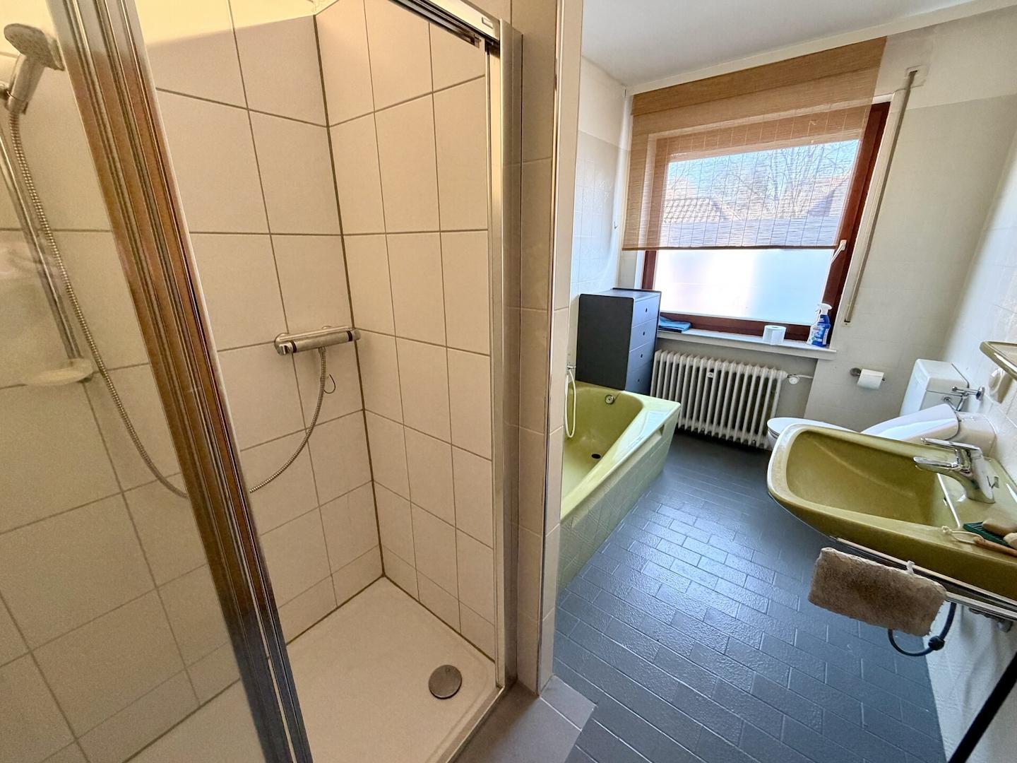 Badezimmer EG