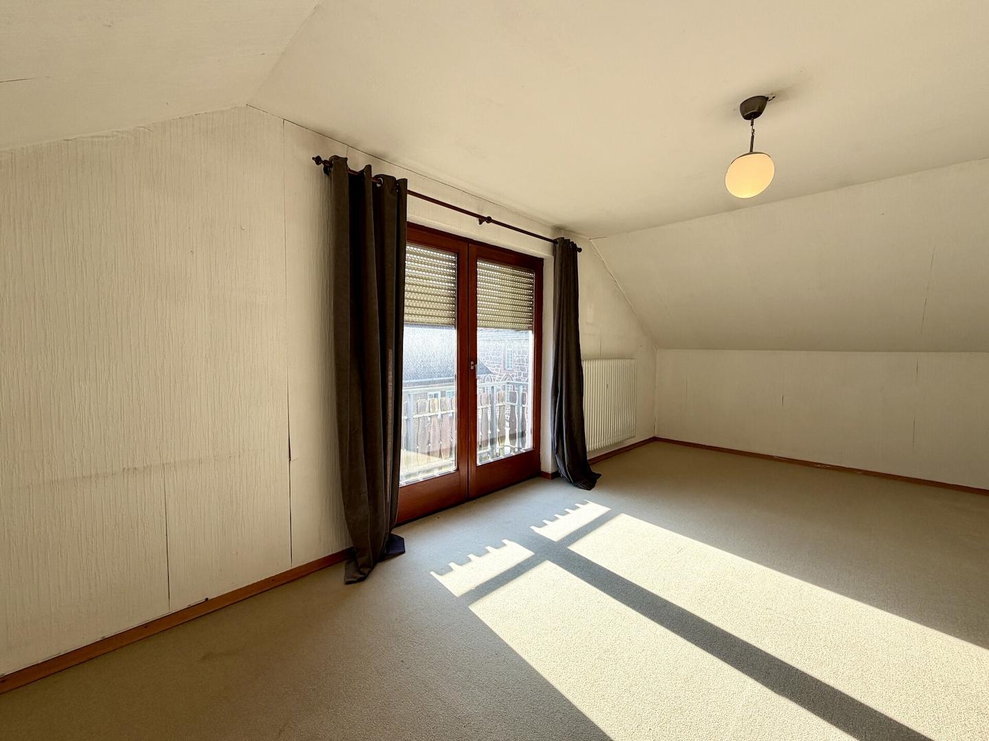 Schlafzimmer DG
