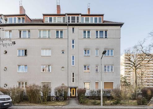 Property thumbnail 12