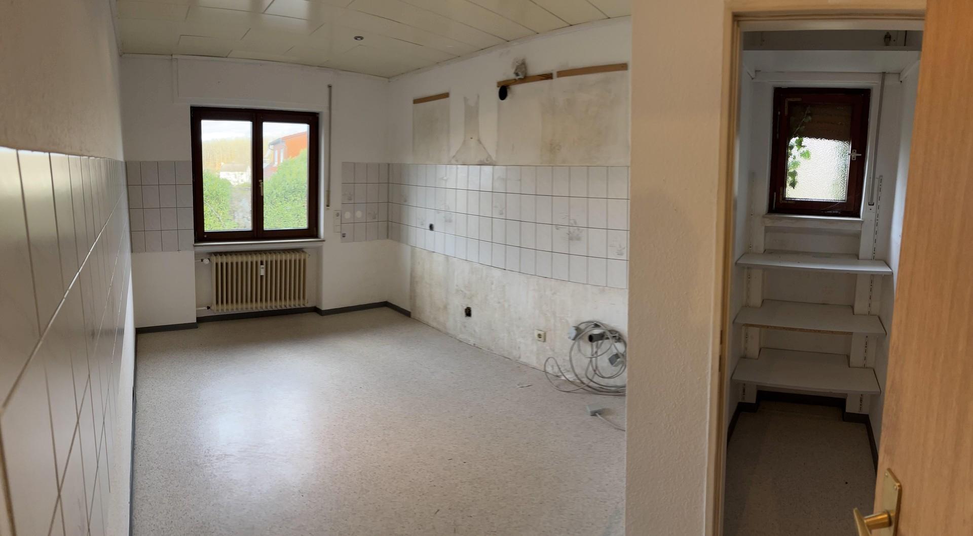 Küche + Speisekammer OG 