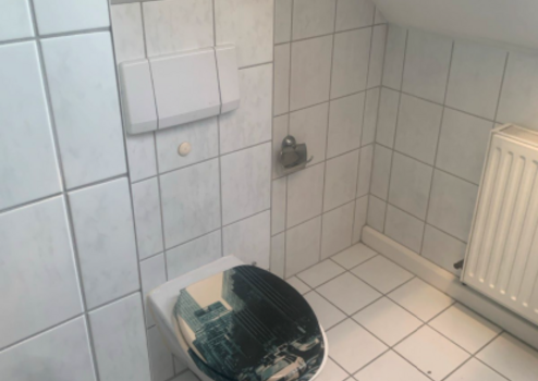 Property thumbnail 12