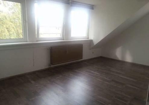 Provisionsfrei* Attraktive Kapitalanlage: Vermietete 2-Zimmer-Dachgeschosswohnung in Hannover-Oberricklingen