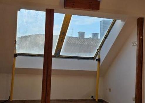 Property thumbnail 11