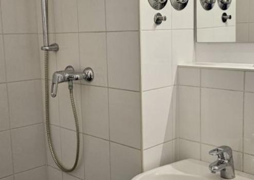 Property thumbnail 16