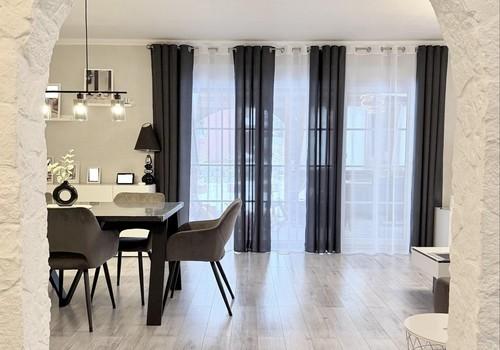 Blick aus Diele in Wohn-Esszim