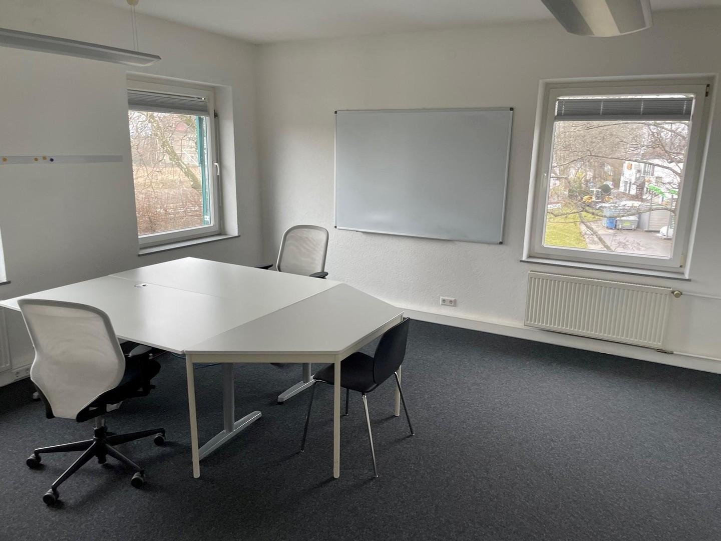 Büro 2 / 2.OG