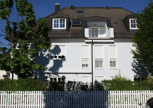 Langfristige Kapitalanlage: Wunderschöne sonnige Dachgeschoß-Galerie Wohnung (vermietet)