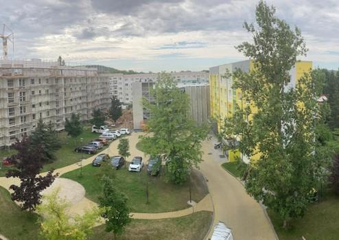 Property thumbnail 11