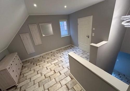 Flur Nebengebäude OG