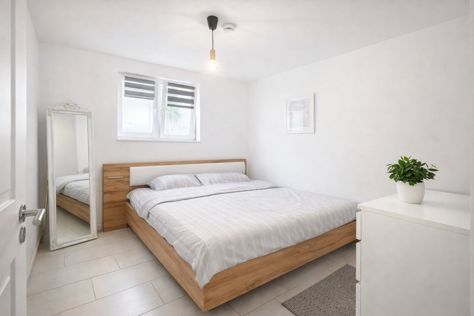 Schlafzimmer Souterrain