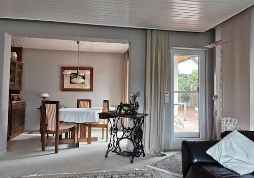 Wohn- und Essbereich