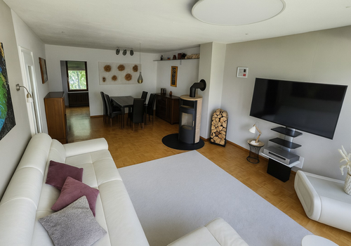 Wohnbereich mit Kamin