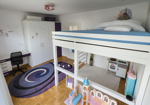 Kinderzimmer mit Hochbett
