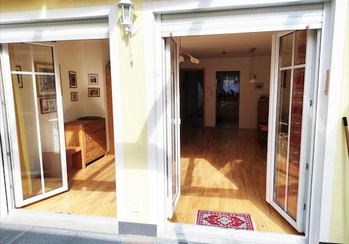 Wohnzimmer nach innen