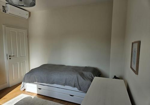 Kleines Zimmer OG