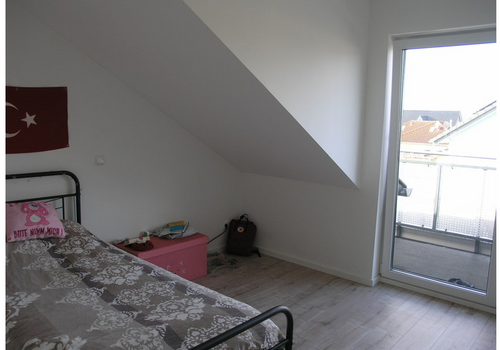 OG_Zimmer Nr. 2 m. Balkon