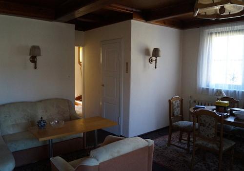 Vorderhaus EG Wohnzimmer