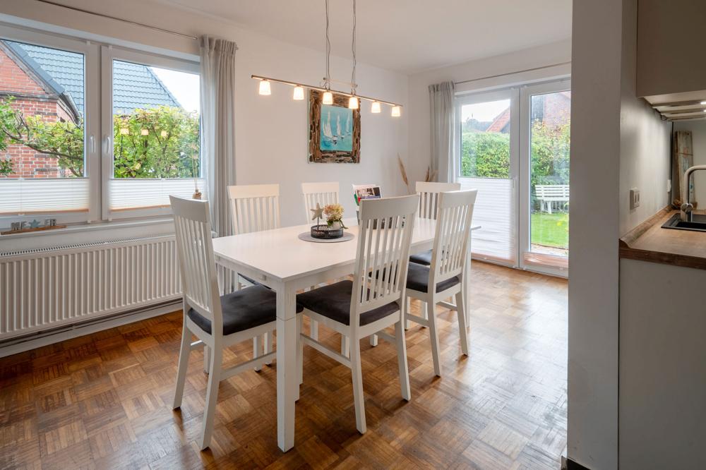 Wohnen/Essen EG
