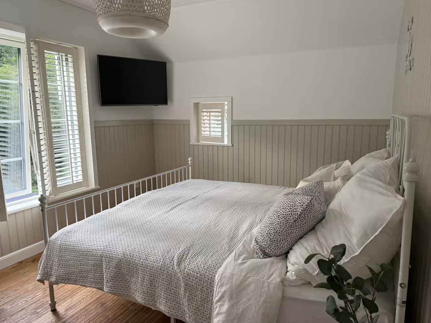 Schlafzimmer Eltern