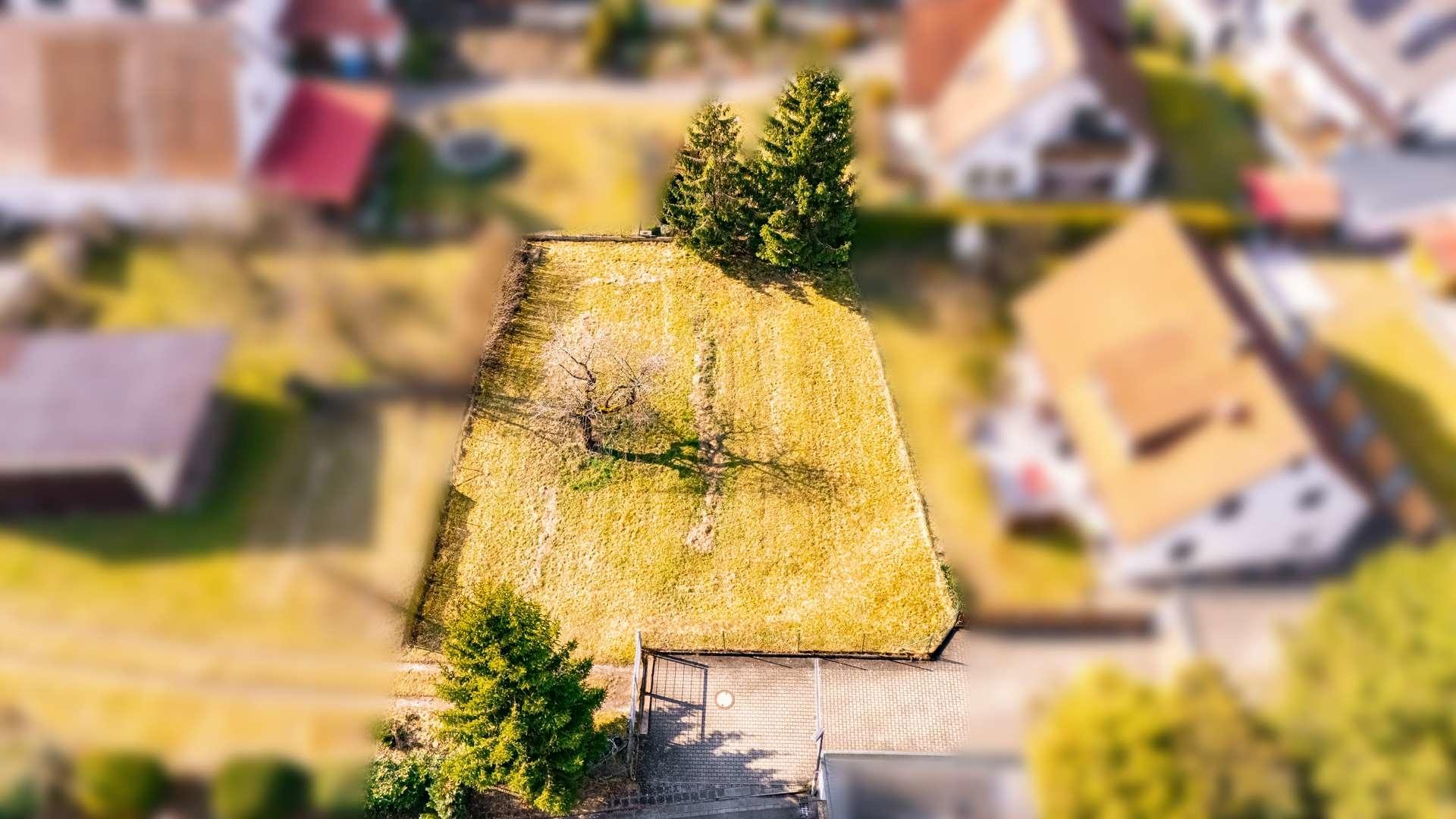 Grundstück
