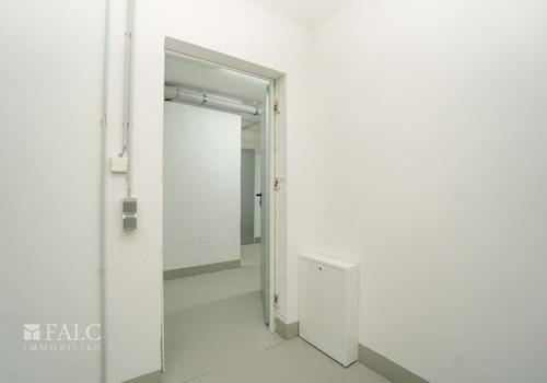 Eingangstür zum Raum