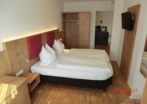 Property thumbnail 12