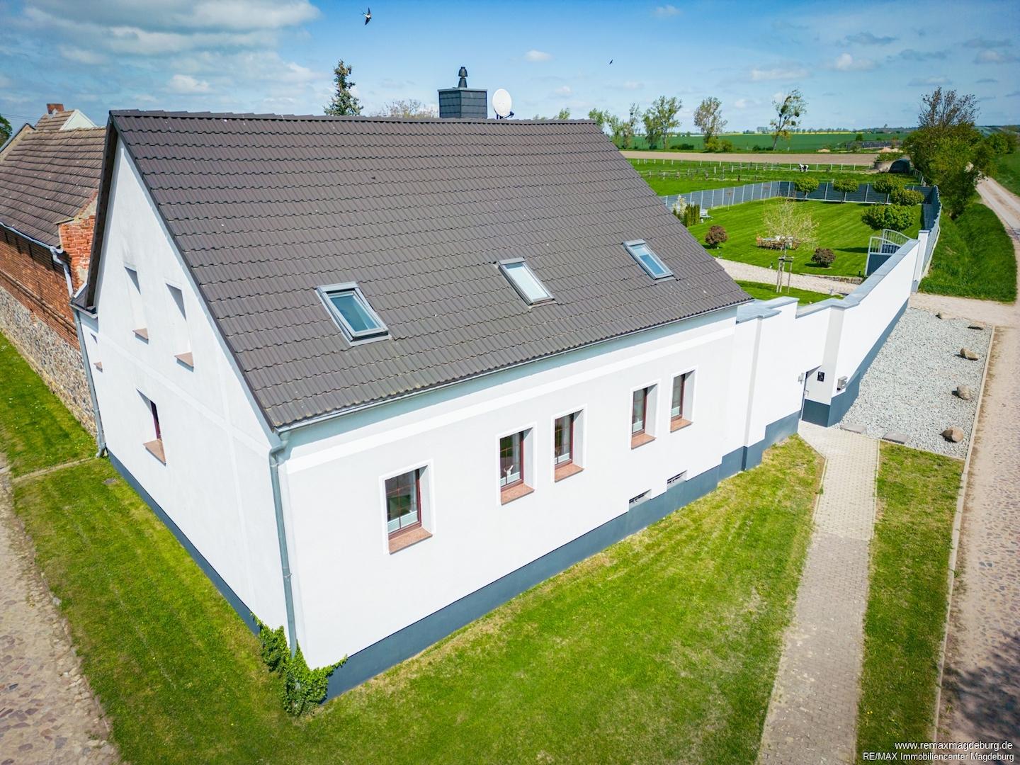 Straßenansicht 