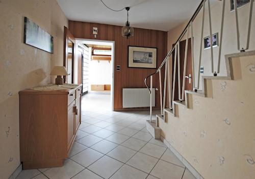 Der Flur Blickrichtung Eingang