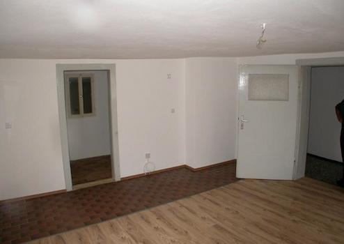 Property thumbnail 10