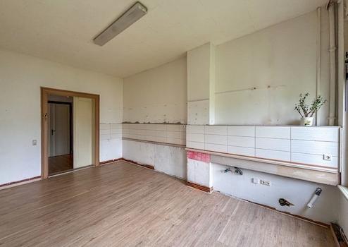 Property thumbnail 10