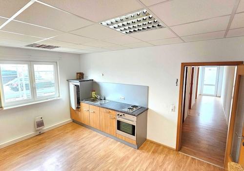 Aufenthaltsraum mit Teeküche