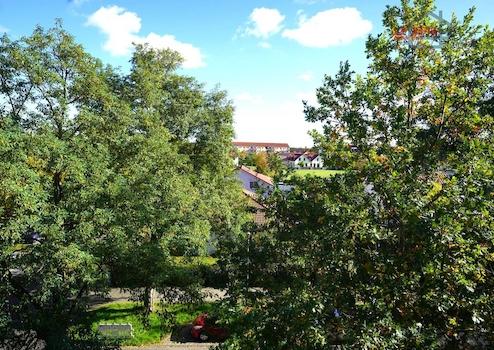 Property thumbnail 2