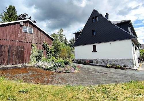 Außenansicht von Westen