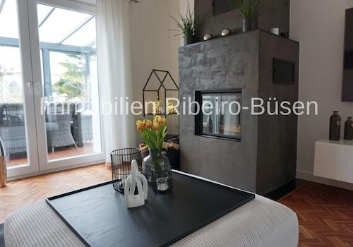 Der Kaminofen mit Beton-Ciré Oberfläche