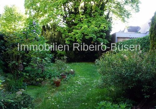 Der naturnah angelegte Garten