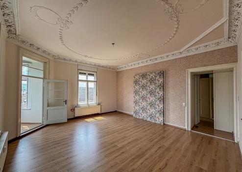 Großzügige 4 Zimmer Wohnung mit 185 qm