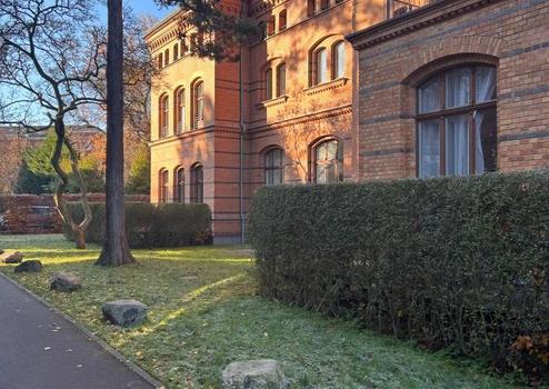 Sehr schöne historische Altbauwohnung möbliert Potsdam