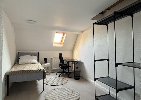 Property thumbnail 12