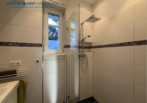 Tageslichtduschbad EG