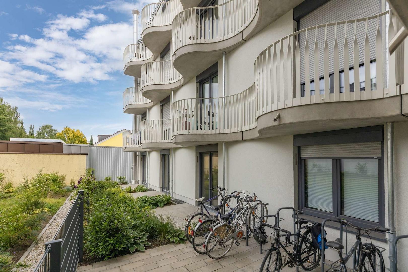 Innenhof mit Fahrradständern