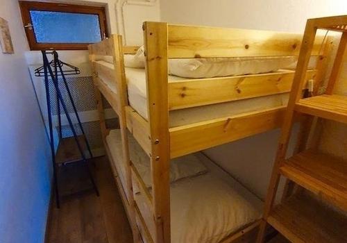 Schlafzimmer mit Etagenbett