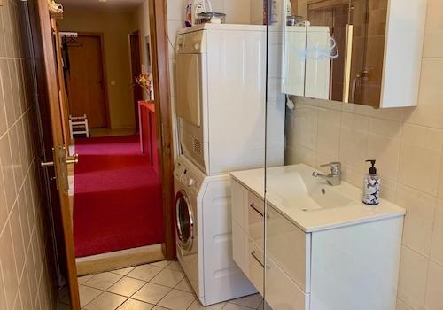 Waschmaschine im Badezimmer