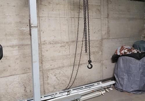 Hand -Demag zug zumHobbyraum