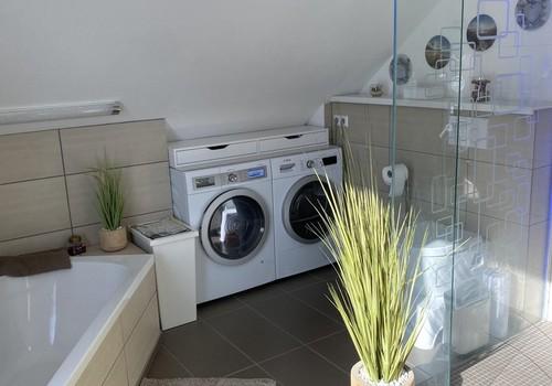 Vollbad Waschmaschine+Trockner