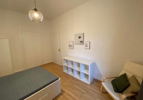 Zimmer 16qm