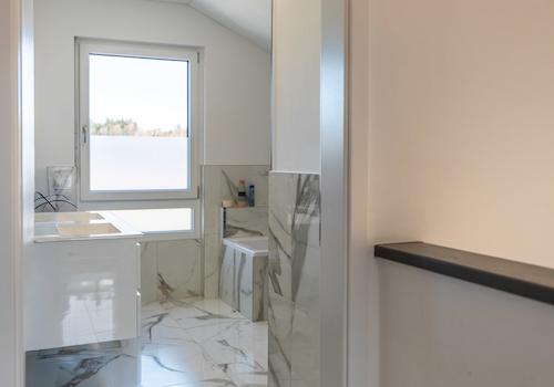 Neues und Nachhaltiges Einfamilienhaus mit geschmackvoller Ausstattung im Neubaugebiet.