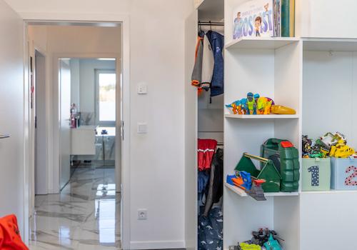 Neues und Nachhaltiges Einfamilienhaus mit geschmackvoller Ausstattung im Neubaugebiet.